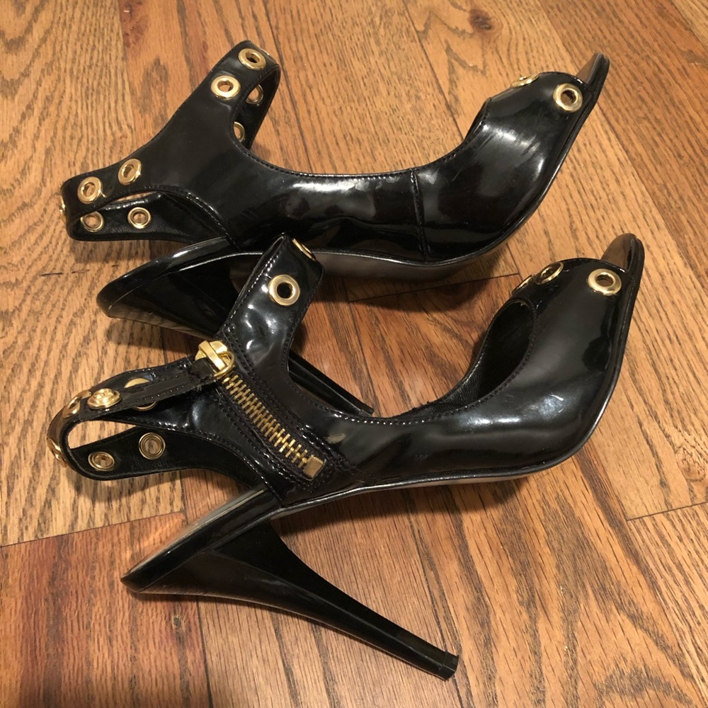 Guess heels